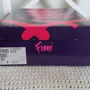 NWT Black Suade Ankle Booties